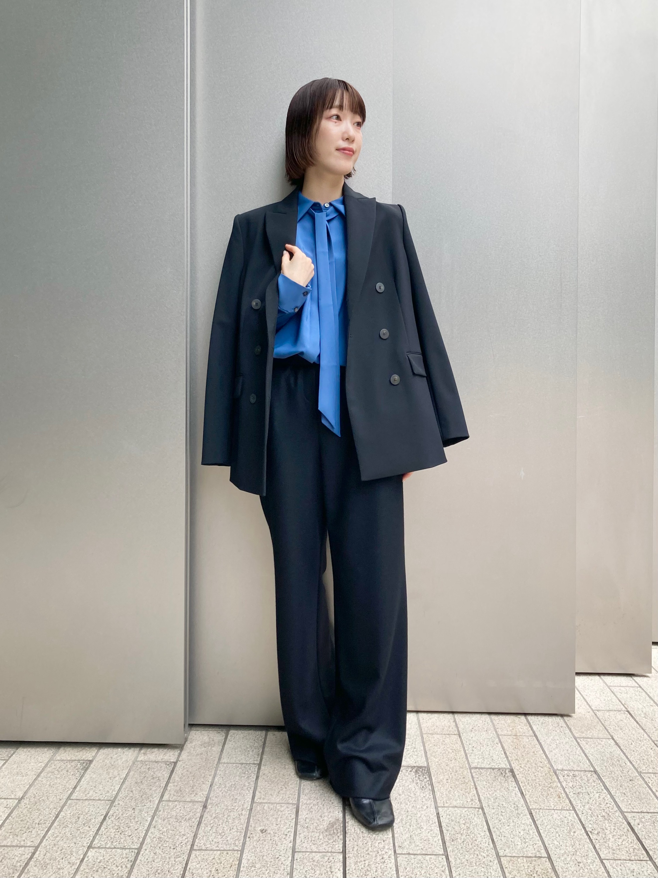 宅配 theory 22SS 異素材コンボ ブラウス ジョガーパンツ セット+コーデ