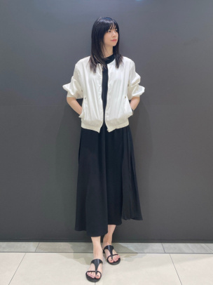 一部限定カラー Crisp Linen Katia | Theory luxe[セオリー