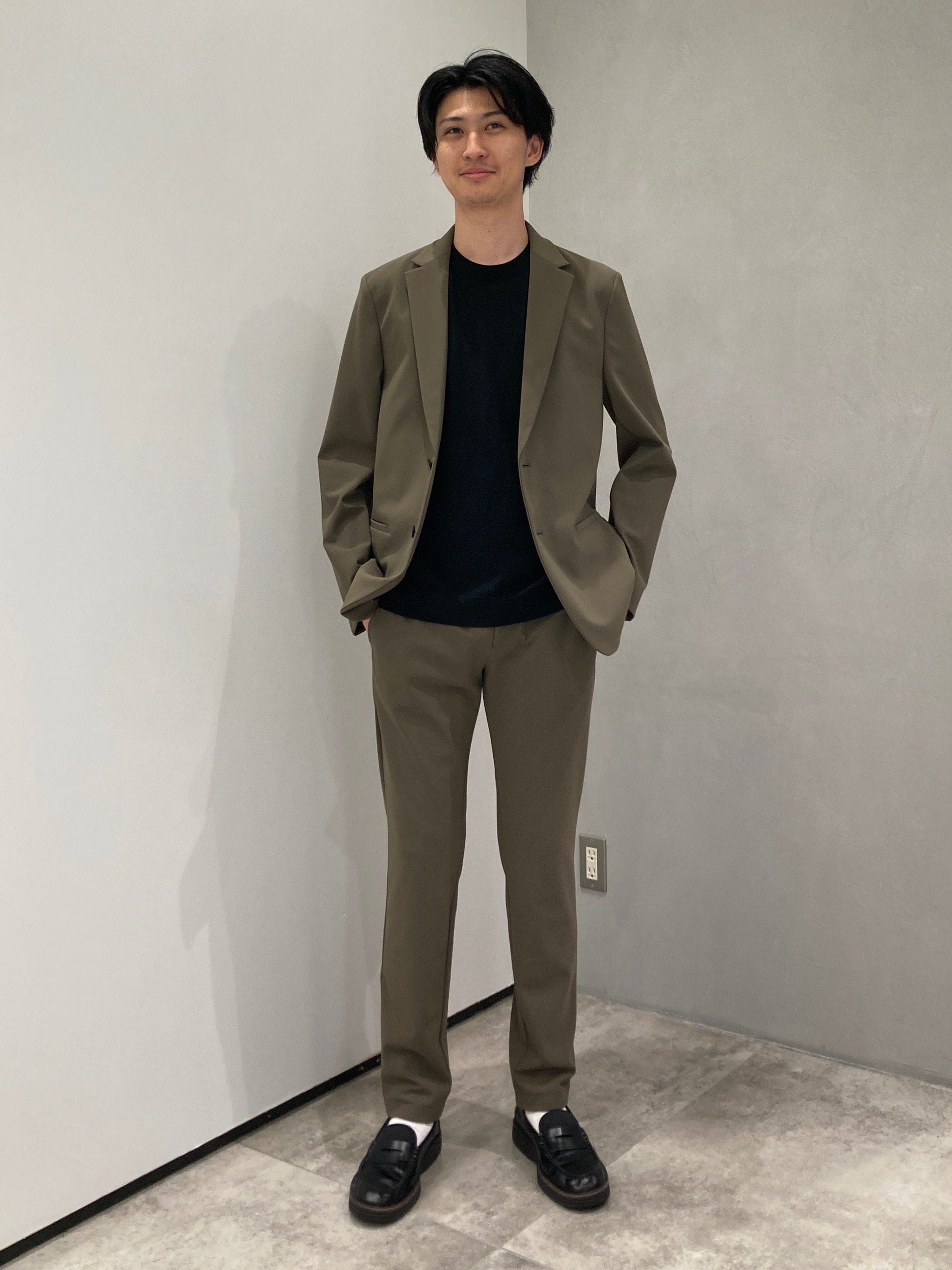 コーディネート詳細 | StyleHint | Theory（セオリー）公式通販サイト