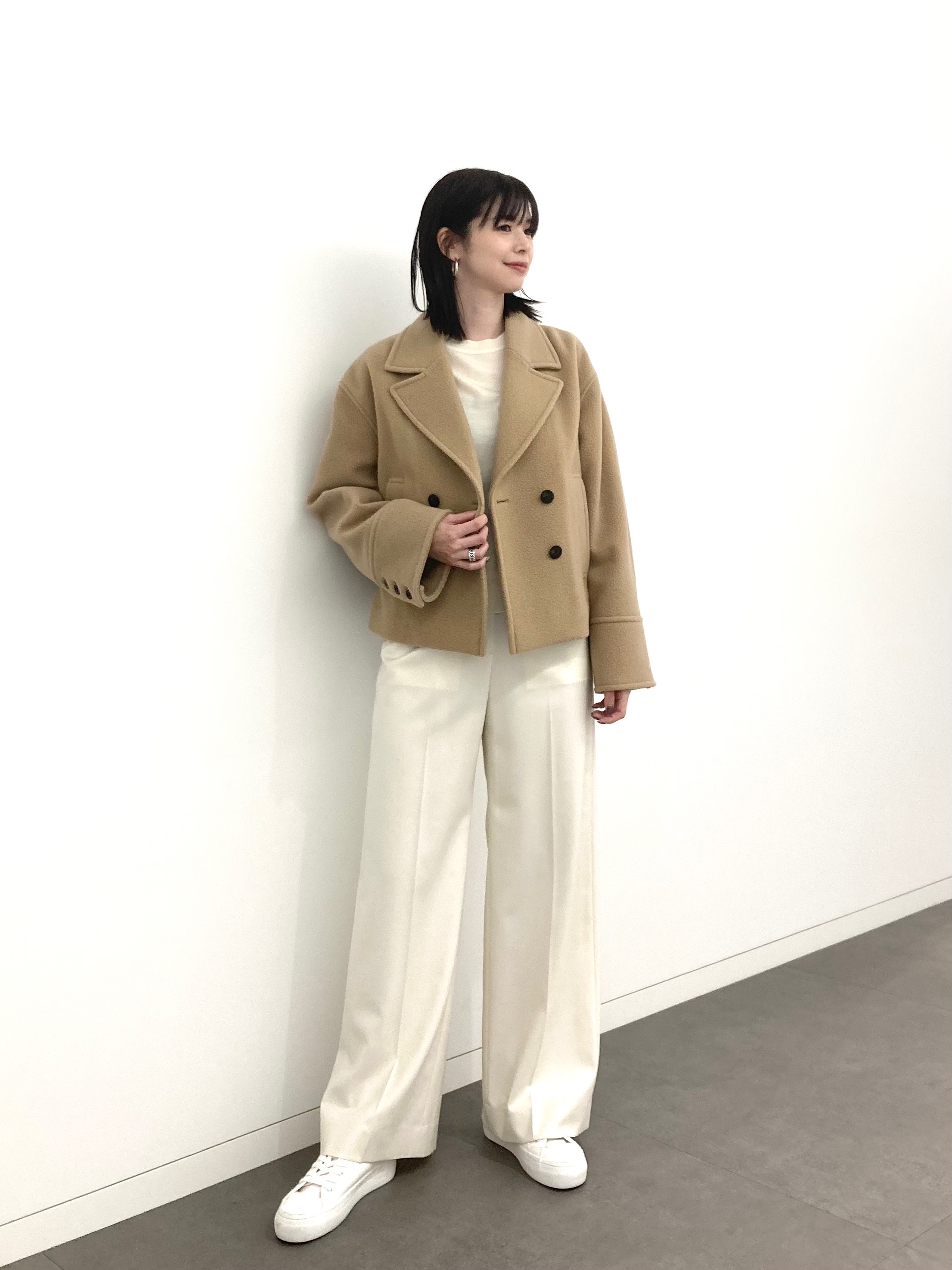 Theory フード付きベージュジャケット S コーディネート詳細 | StyleHint | Theory（セオリー）公式通販サイト