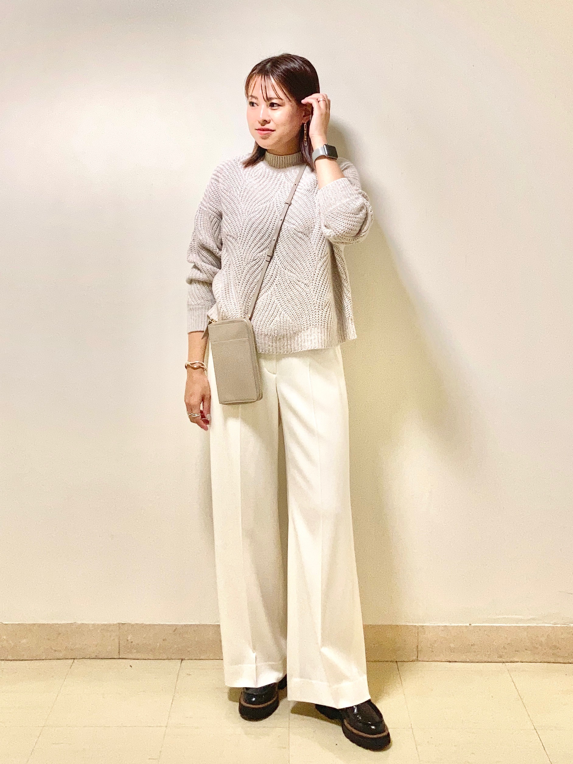 セオリーリュクス　ホワイト　ワイドパンツ 美品 【theory luxe】セオリーリュクス ホワイト ワイドパンツ M