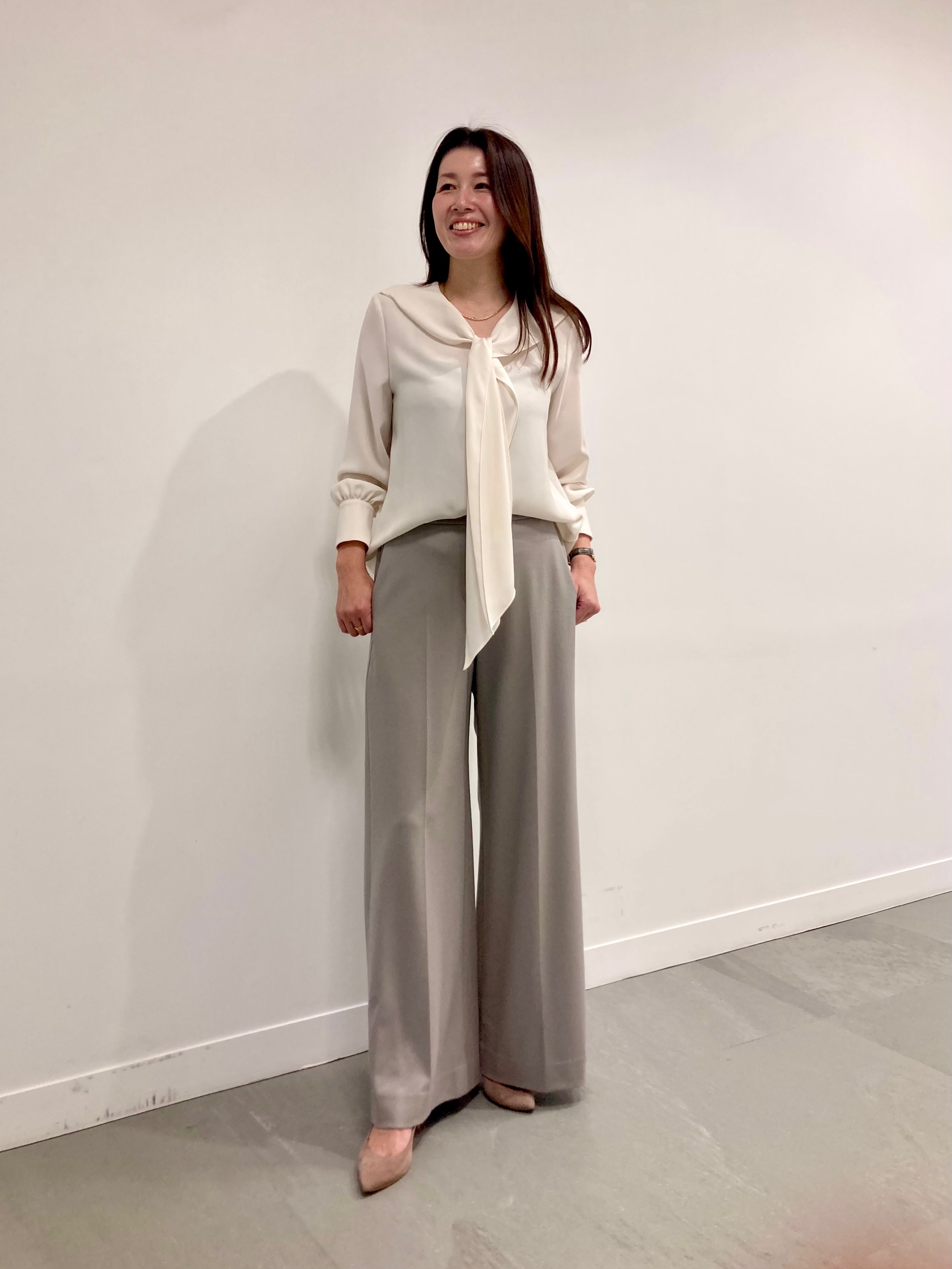 セオリーリュクス theory luxe ブラウス シャツ ★秋冬コーデ★ ベストセラー ブラウスコーデ | セオリーリュクス | 大丸梅田店