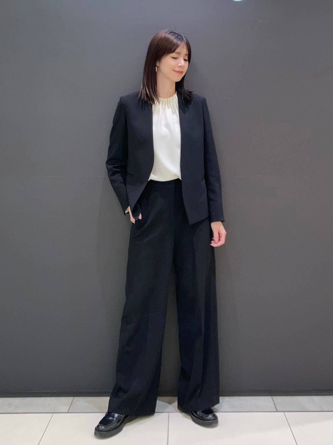 美品✨セオリー ノーカラージャケット+ワイドパンツ　セットアップ　2024 2点セット】洗えるノーカラーワイドパンツスーツセットアップ