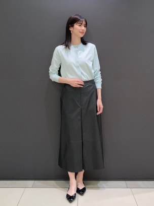 未使用級✨セオリーリュクス　25SS　エコレザースカート　Gio　ブラック　M 未使用級✨セオリーリュクス25SSエコレザースカートGioブラックM