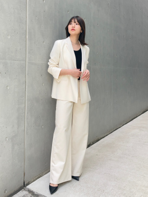 Theory セオリー　Admiral Crepe Relaxed Blazer 015104102_c115_a002.jpg