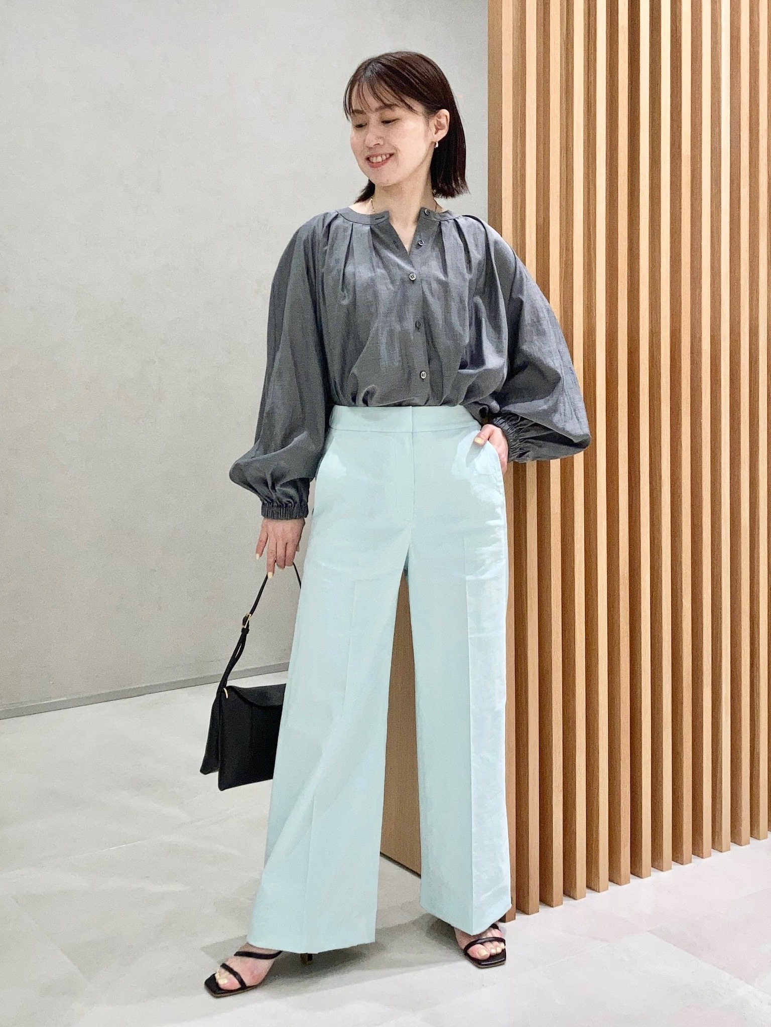 セオリーリュクスIcy Lawn Jane Blouse