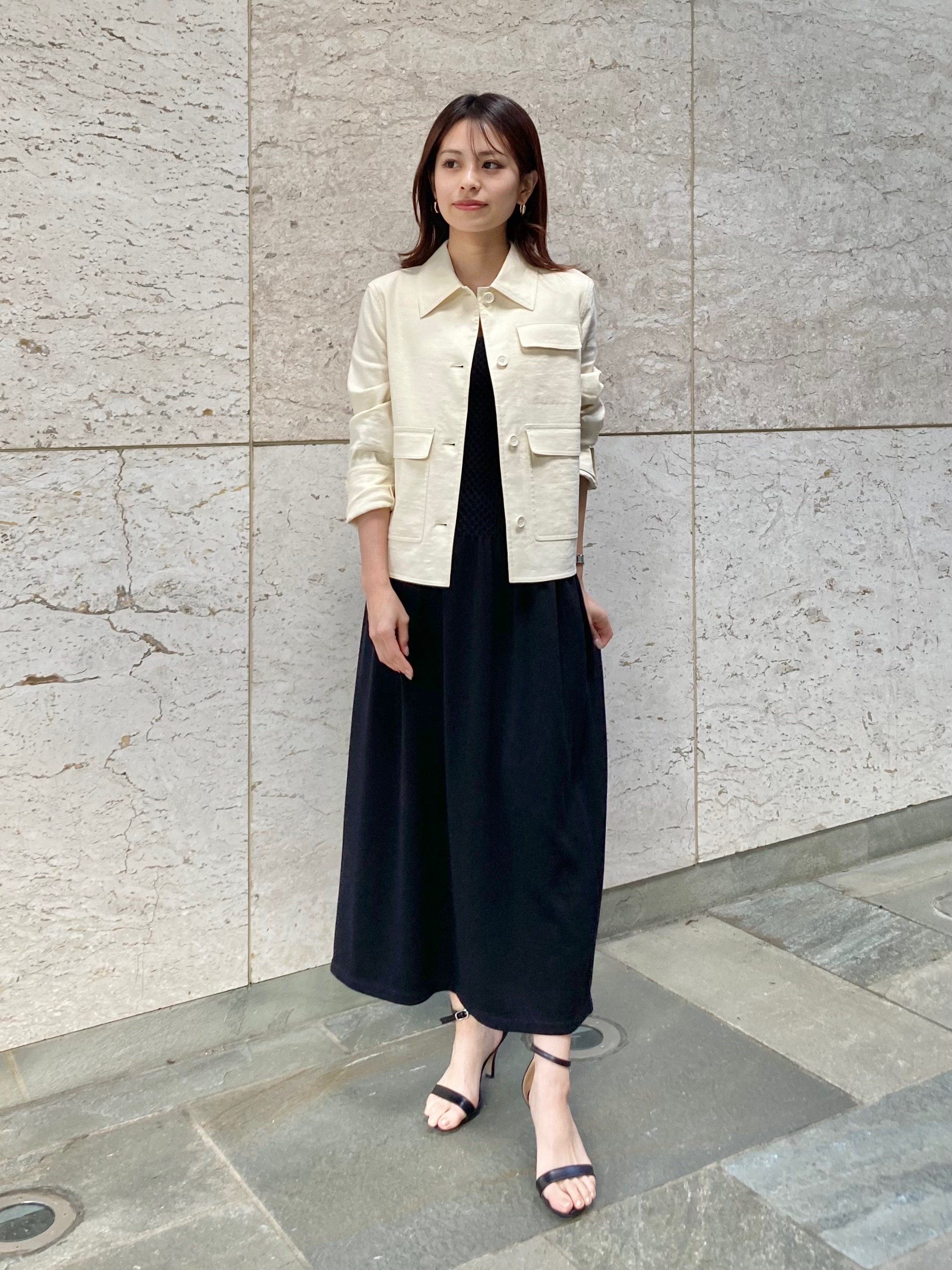 9-11号　セオリー　ミリー　ダイアンフォンフォステンバーグ　 DIANE VON FURSTENBERG SEQUIN SAXON STRIPE SHELL TOP SIZE M MULTI