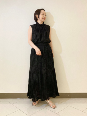 セオリーリュクス(Theory luxe)公式通販 レディースファッション