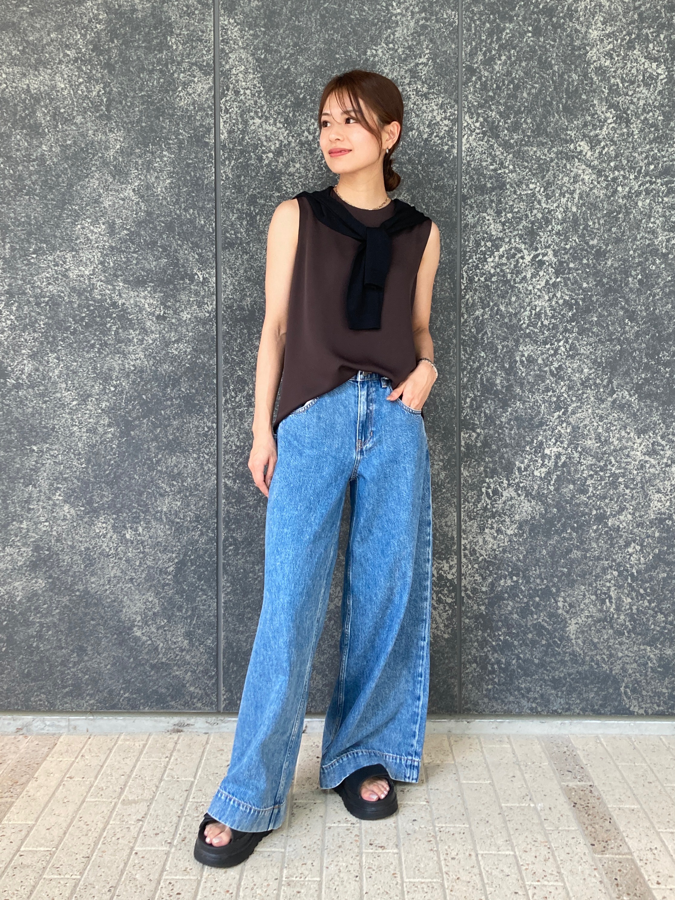 Theory デニムパンツ コーディネート コーディネート詳細 | StyleHint | Theory（セオリー）公式通販