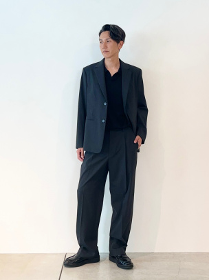【美品・定価4.2万】Theory定番 フレアー ロングパンツ サイズ4 黒 New Tailor 2 Relaxd Pleated Pant | MEN | Theory [セオリー] 公式
