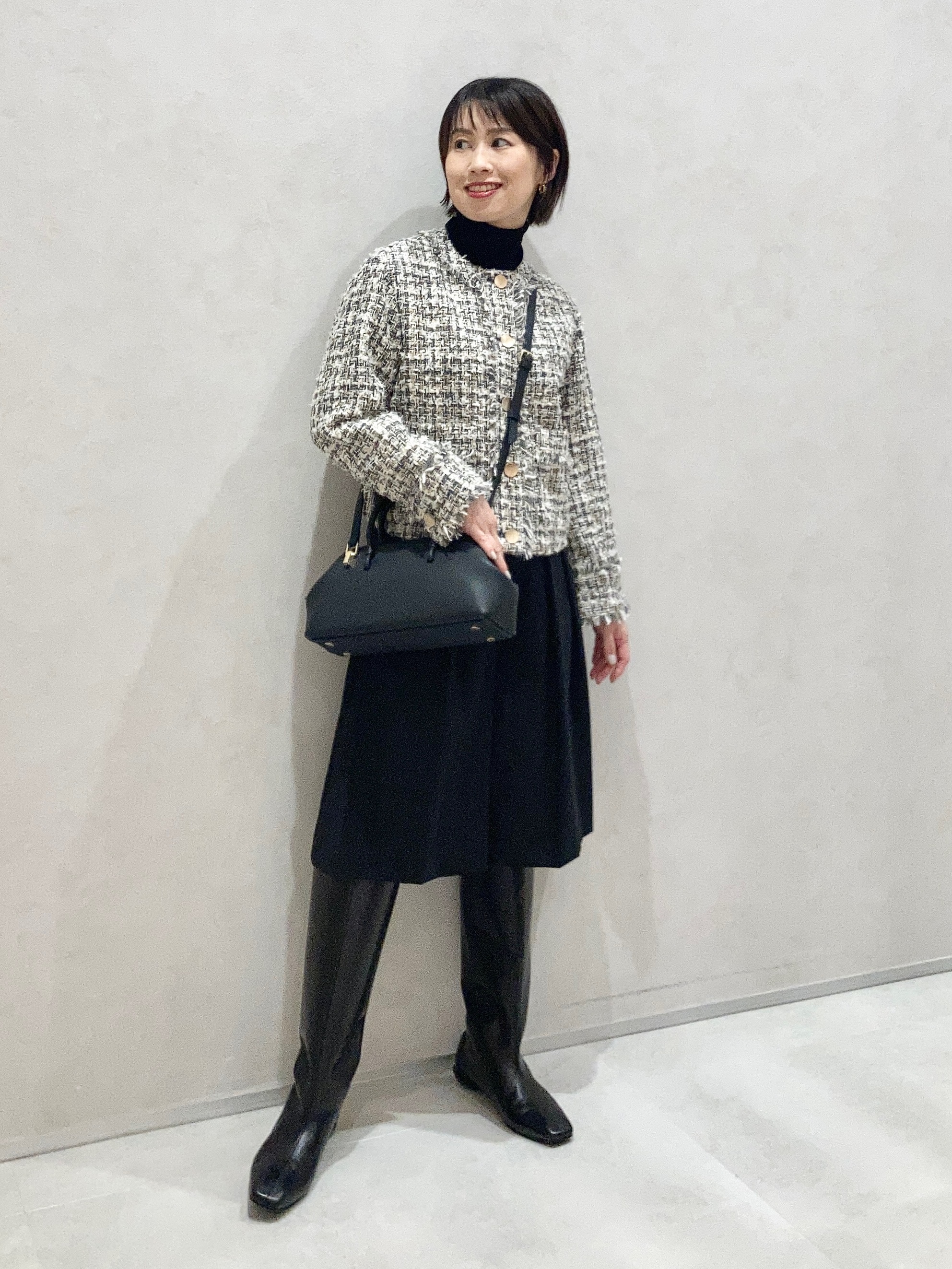 セットアップ❁後ろ下がりフレアティ＆フリルテーパードパンツ 100size コーディネート詳細 | StyleHint | Theory（セオリー）公式通販サイト