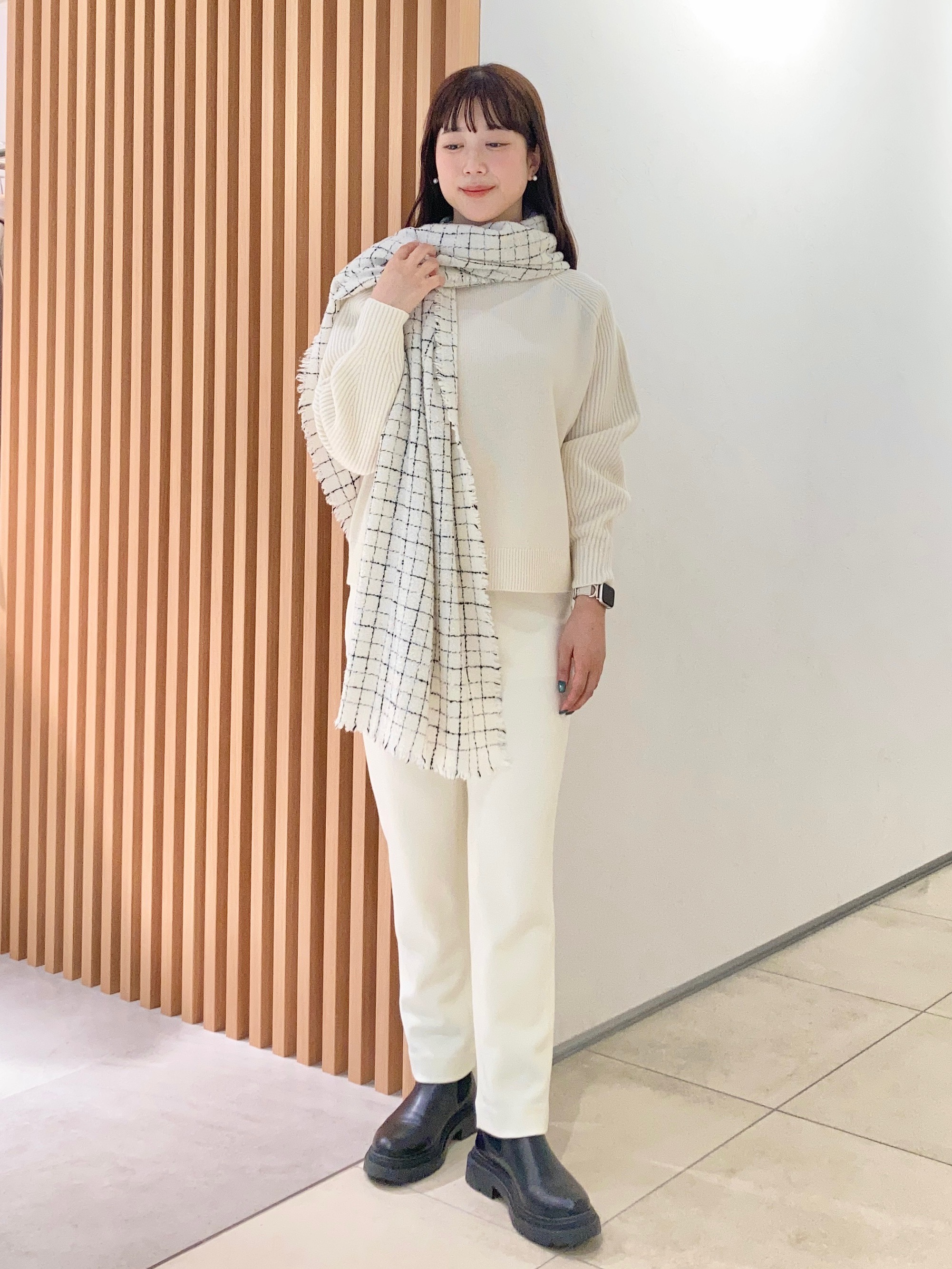 theory　セオリーアウトレット　　新品タグつき　ホワイト　エコファージレ セオリー ノーカラーブラウス theory タグ付き新品未使用｜Yahoo