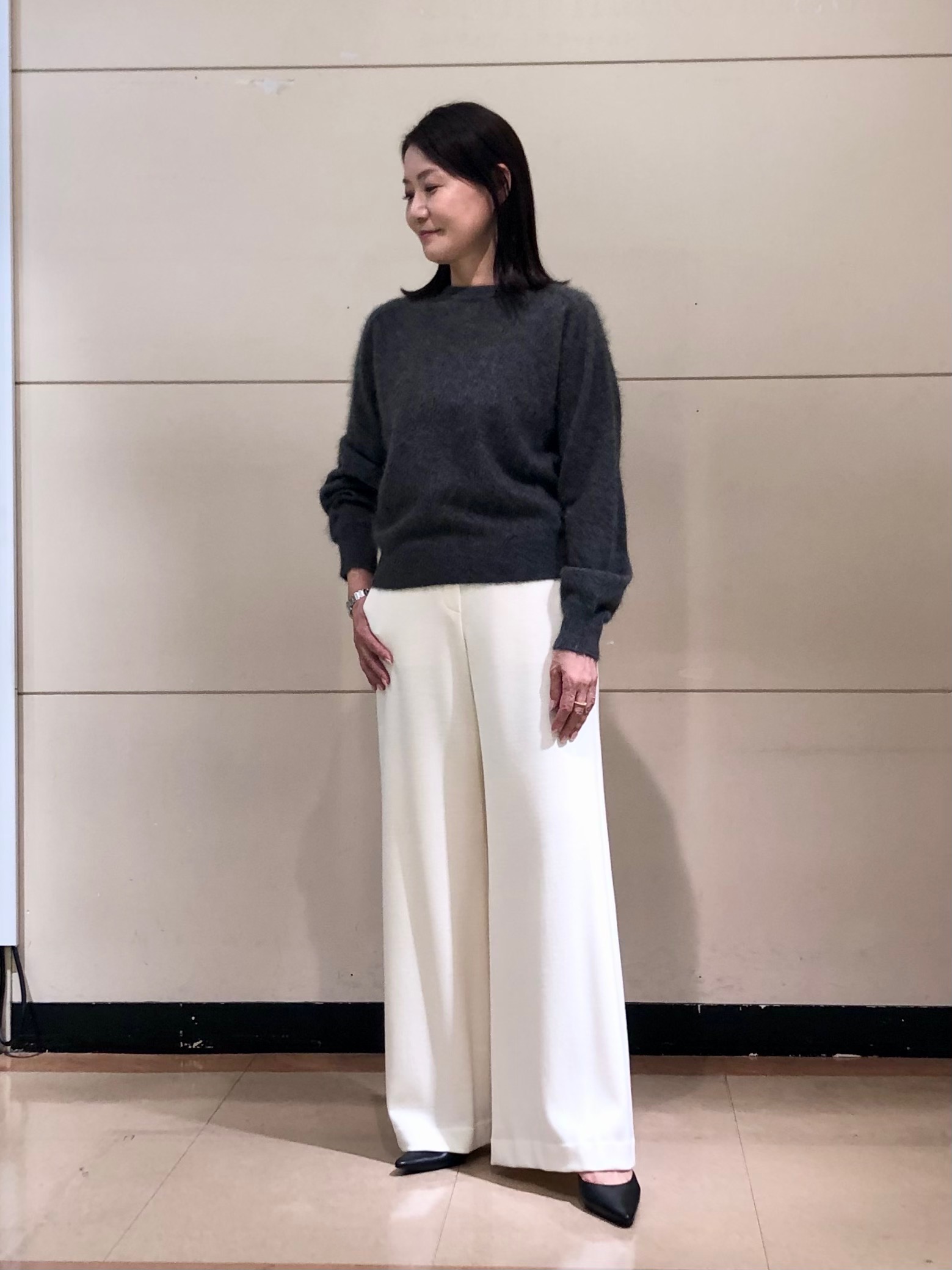 セオリー　白ニット コーディネート詳細 | StyleHint | Theory（セオリー）公式通販サイト