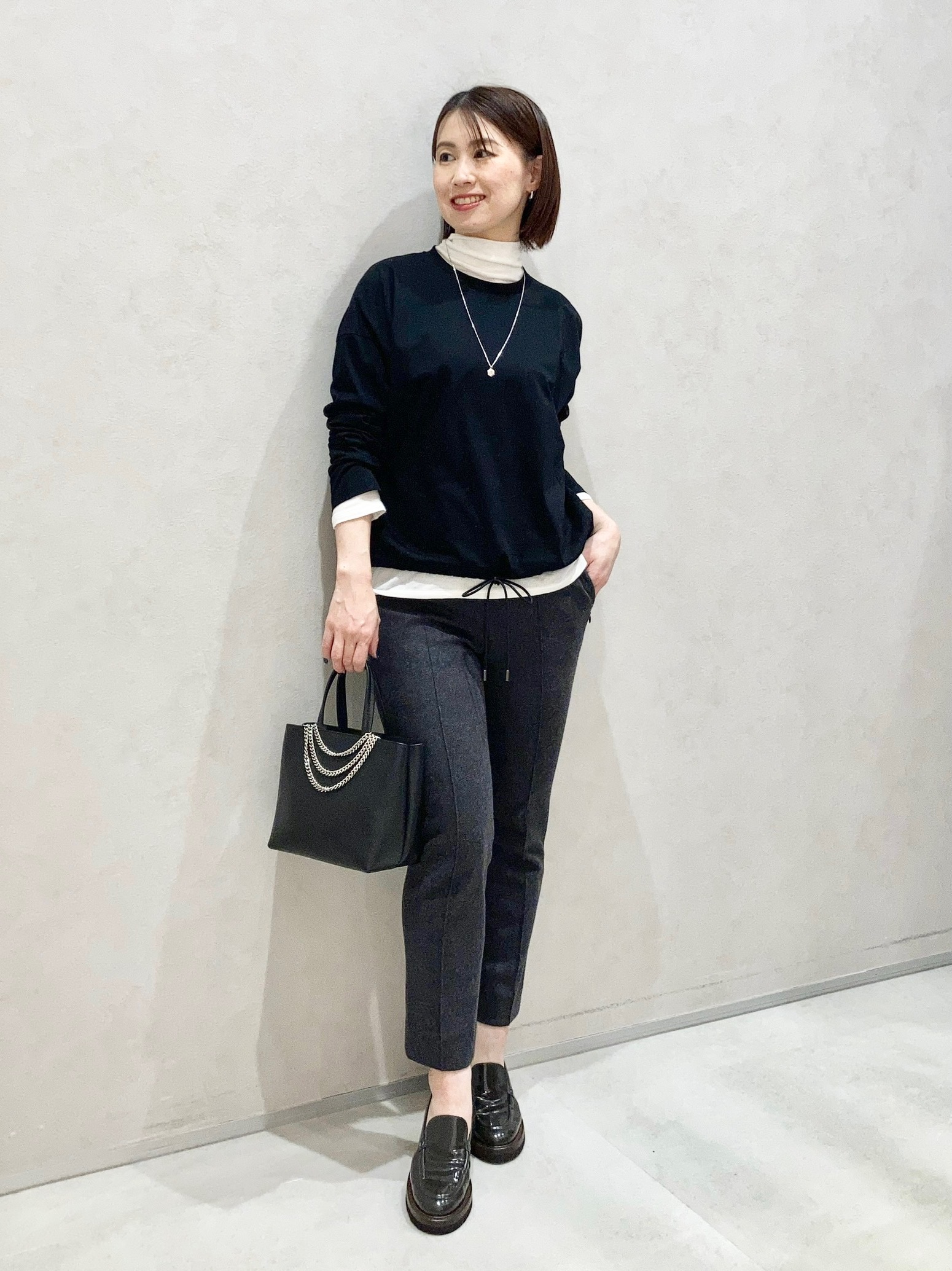 theory luxe サイズ40 美品 theory luxe（セオリーリュクス） ノーカラージャケット 40 ブラック