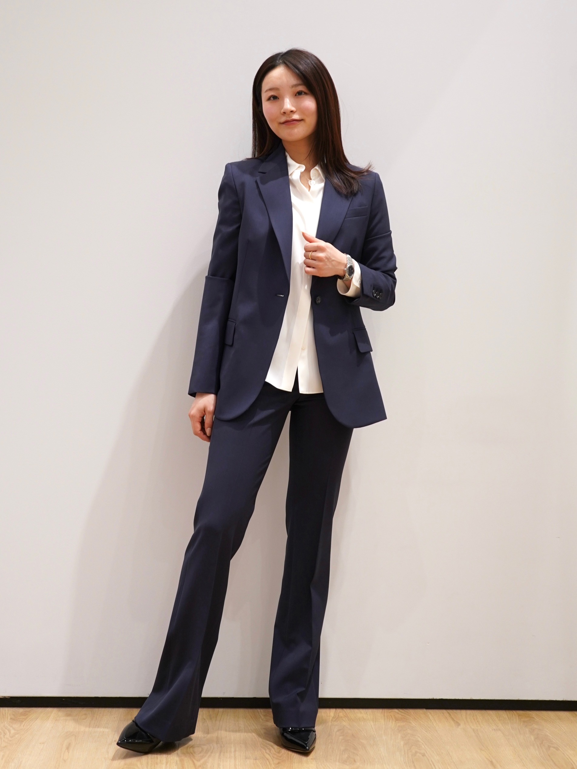 美品✨セオリー パンツスーツ テーラードジャケット テーパード コーディネート詳細 | StyleHint | Theory（セオリー）公式通販サイト