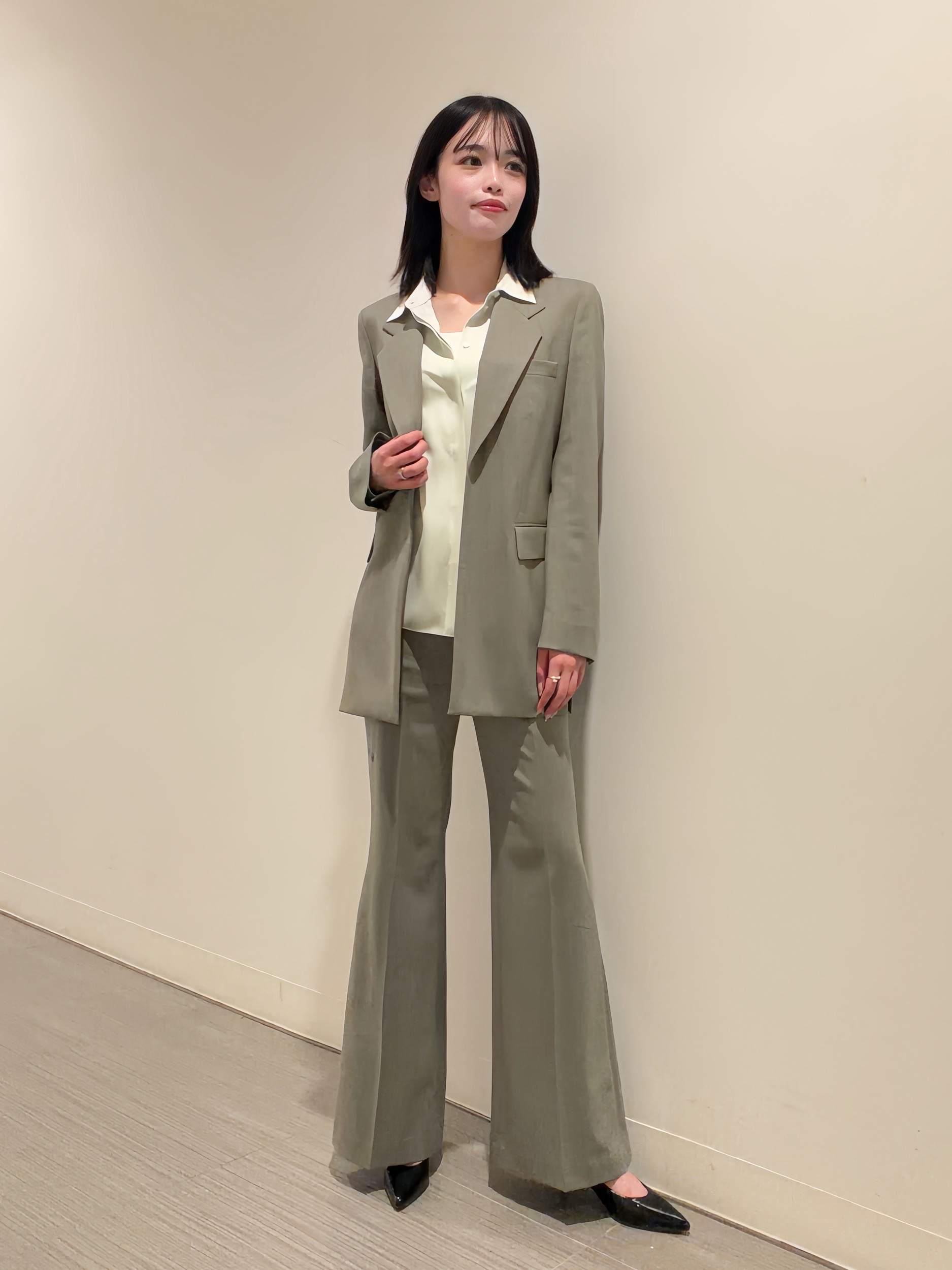 コーディネート詳細 | StyleHint | Theory（セオリー）公式通販サイト