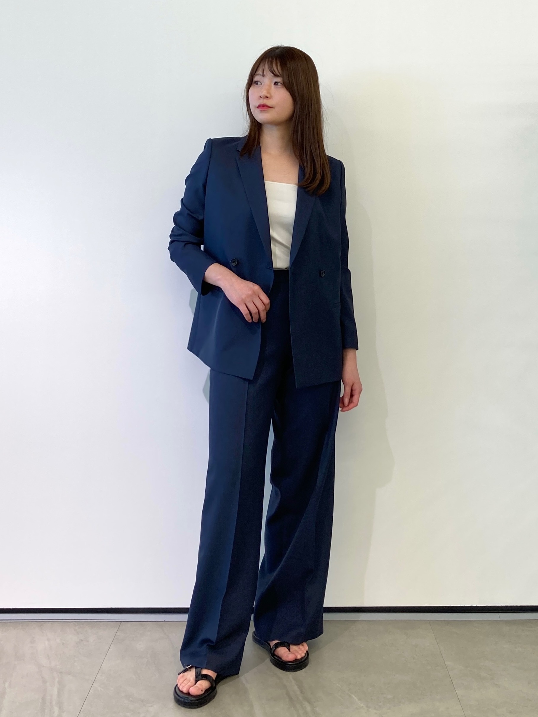 【美品✨】theory セオリー パンツスーツ S ビジネス フォーマル　秋冬 コーディネート詳細 | StyleHint | Theory（セオリー）公式通販サイト