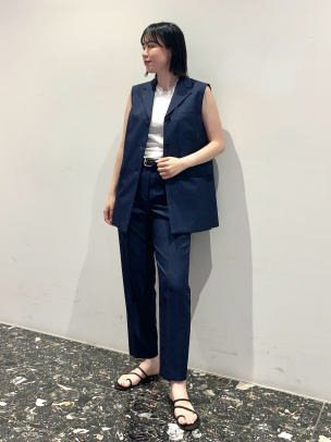 未使用✨2023 theory コットンツイル テーラードベスト　ジレ　濃紺 セオリー(Theory)公式通販 レディースファッション