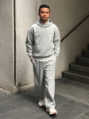 【U LAN】Vivid Brushed Wide Sweat Pants DRY Wide Sweatpants | UNIQLO US