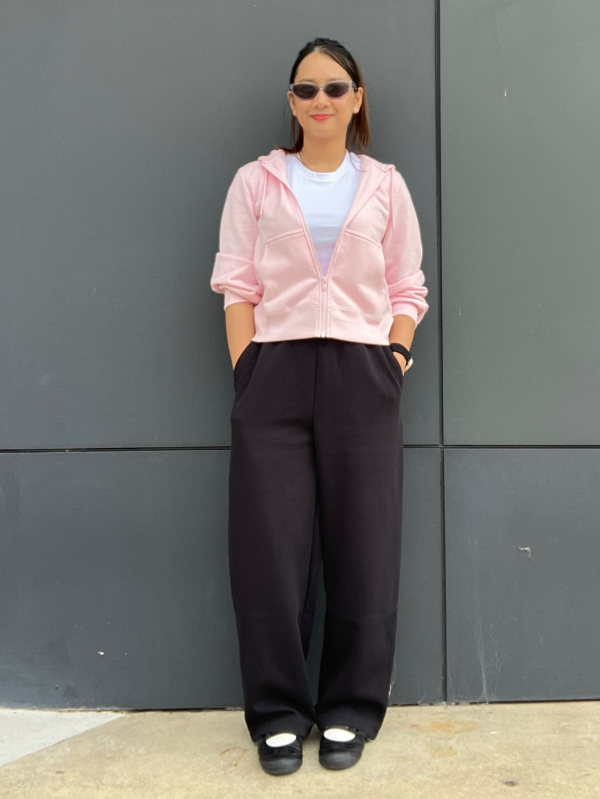 An outfit using Sweat Full-Zip Hoodie and Wide Sweatpants｜UNIQLO US