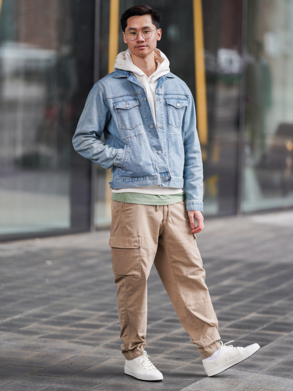 Uniqlo + Loose Fit Cargo Joggers