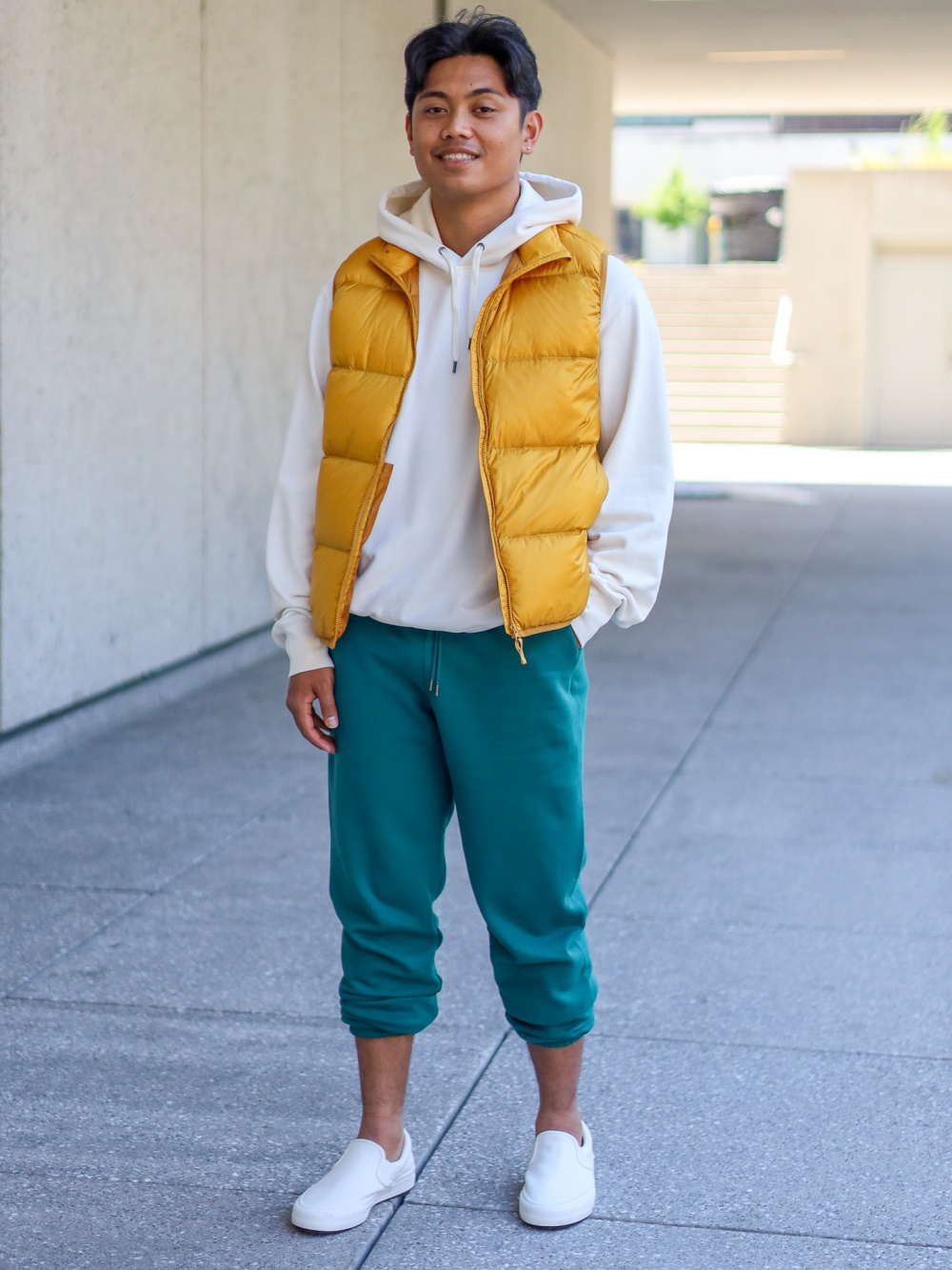 Check styling ideas for「Ultra Light Down Vest」 UNIQLO AU
