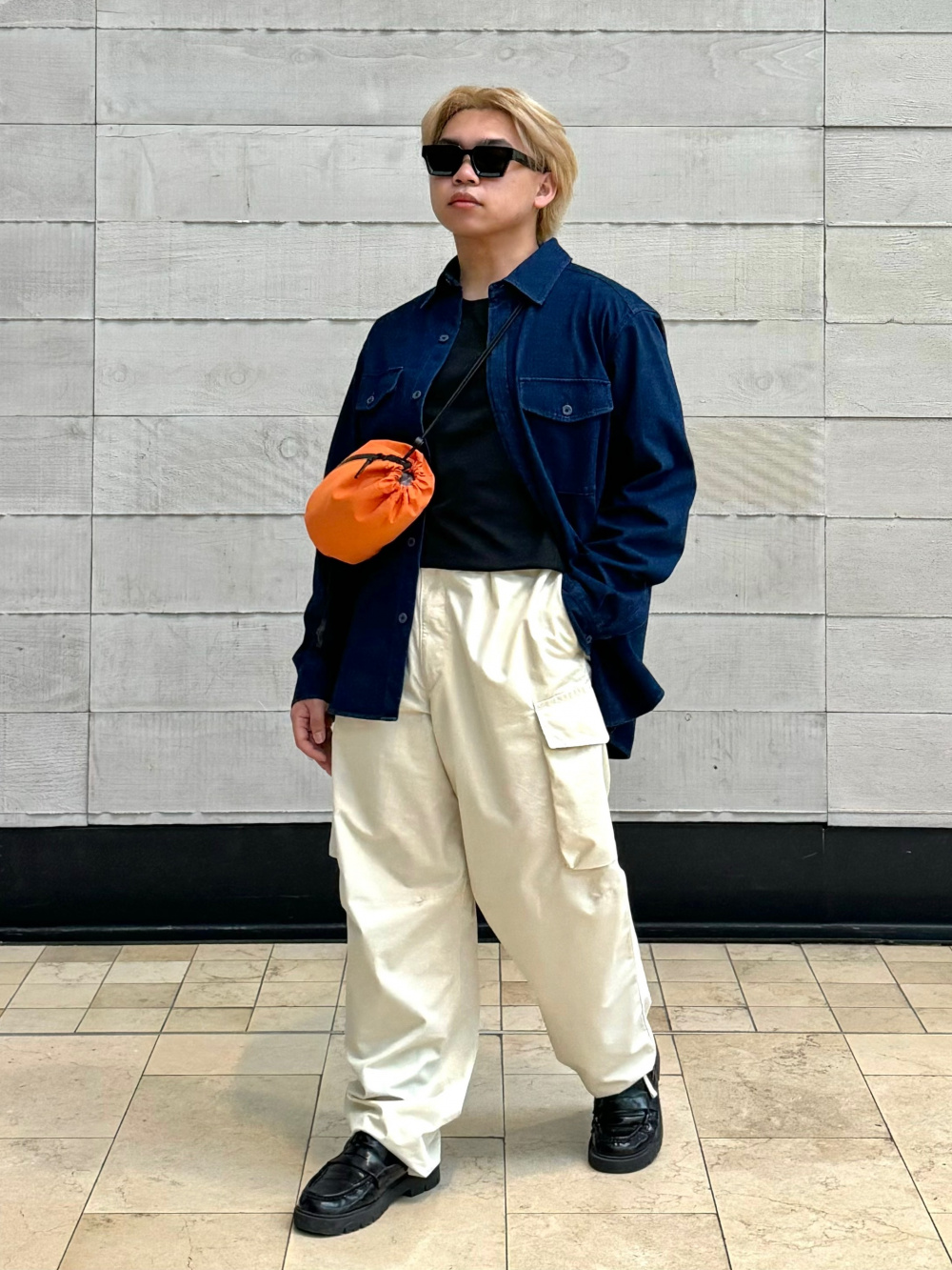 Check styling ideas for「UNIQLO U WIDE FIT PARACHUTE CARGO