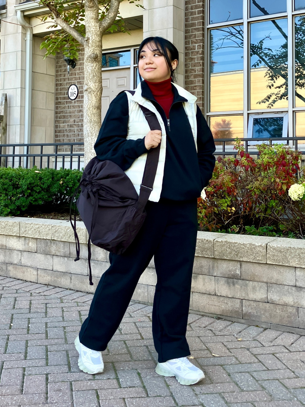 Check styling ideas for「HALF-ZIP SWEATSHIRT、PEANUTS UT」| UNIQLO CA