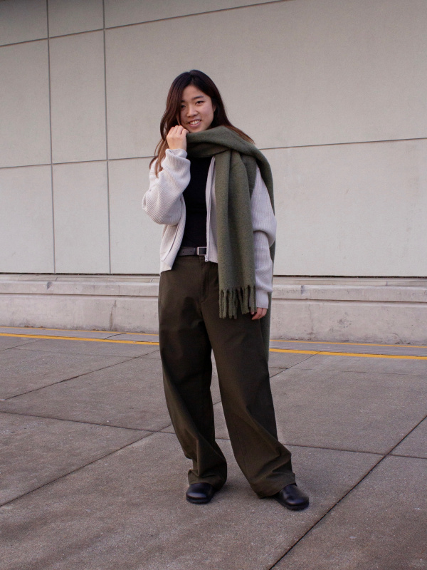 okoです ユニクロ公式 | 3Dクルーネックセーター