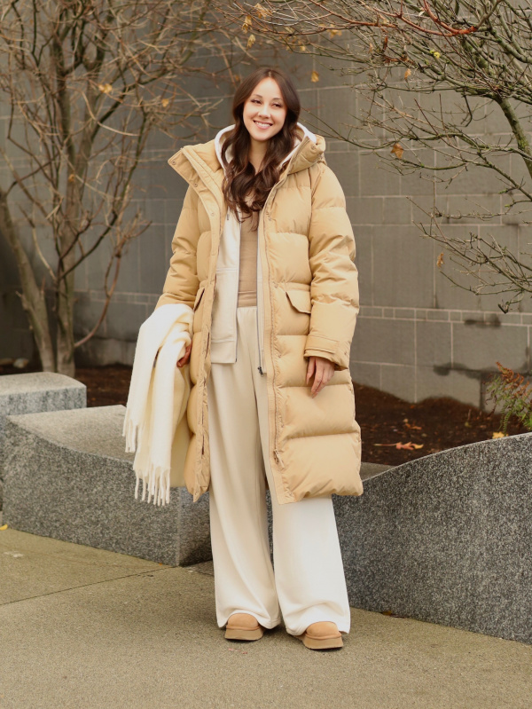Check styling ideas for「Ultra Light Down Jacket、Sweat Full-Zip