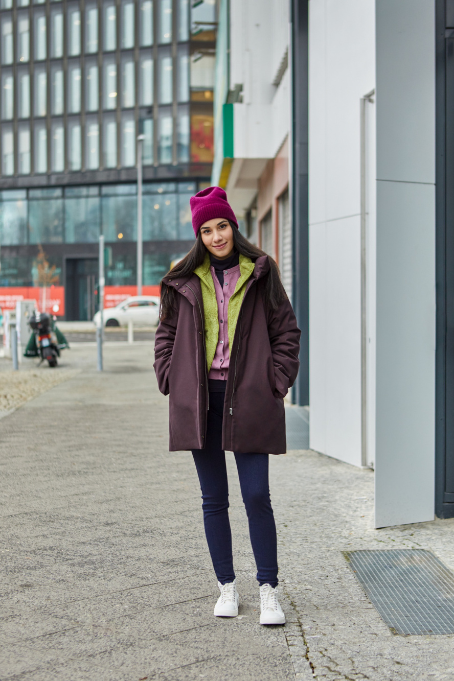 Check styling ideas for「Hybrid Down Short Coat」| UNIQLO US