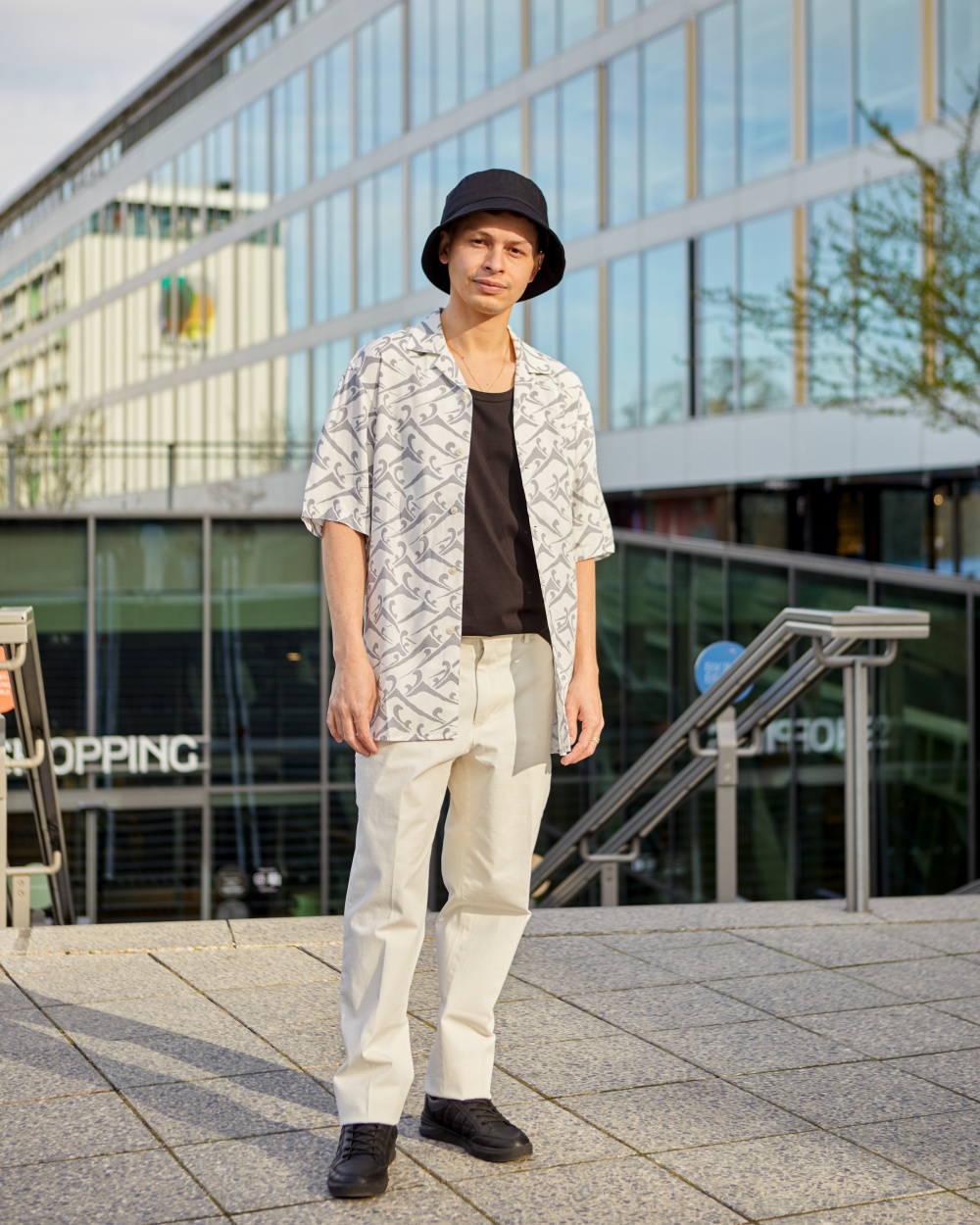 Check styling ideas for「Extra Fine Cotton Broadcloth Dotted Shirt、Smart Ankle  Pants (2-Way Stretch Cotton)」