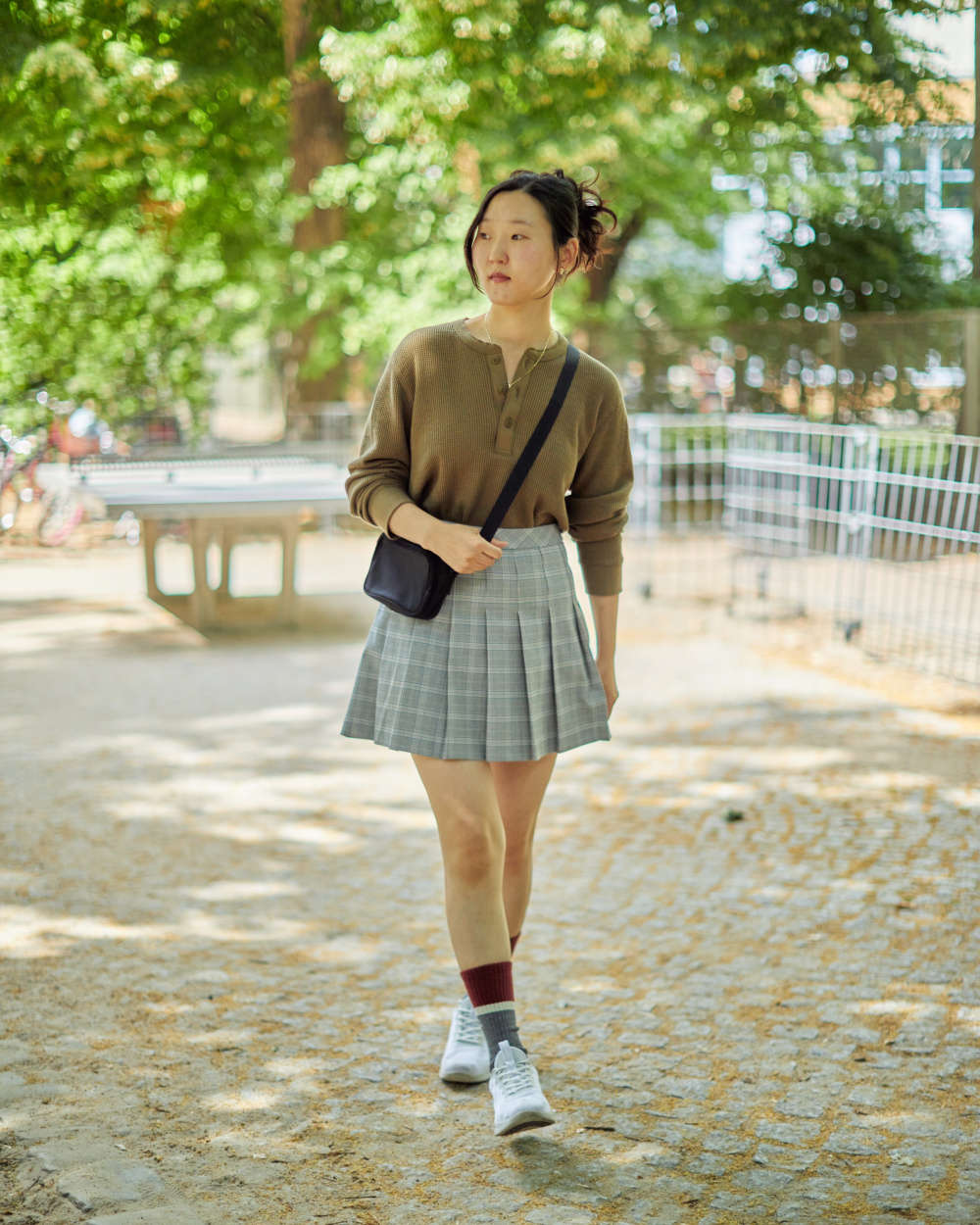 Check styling ideas for「WAFFLE HENLEY NECK T-SHIRT、PLEATED MINI SKIRT」