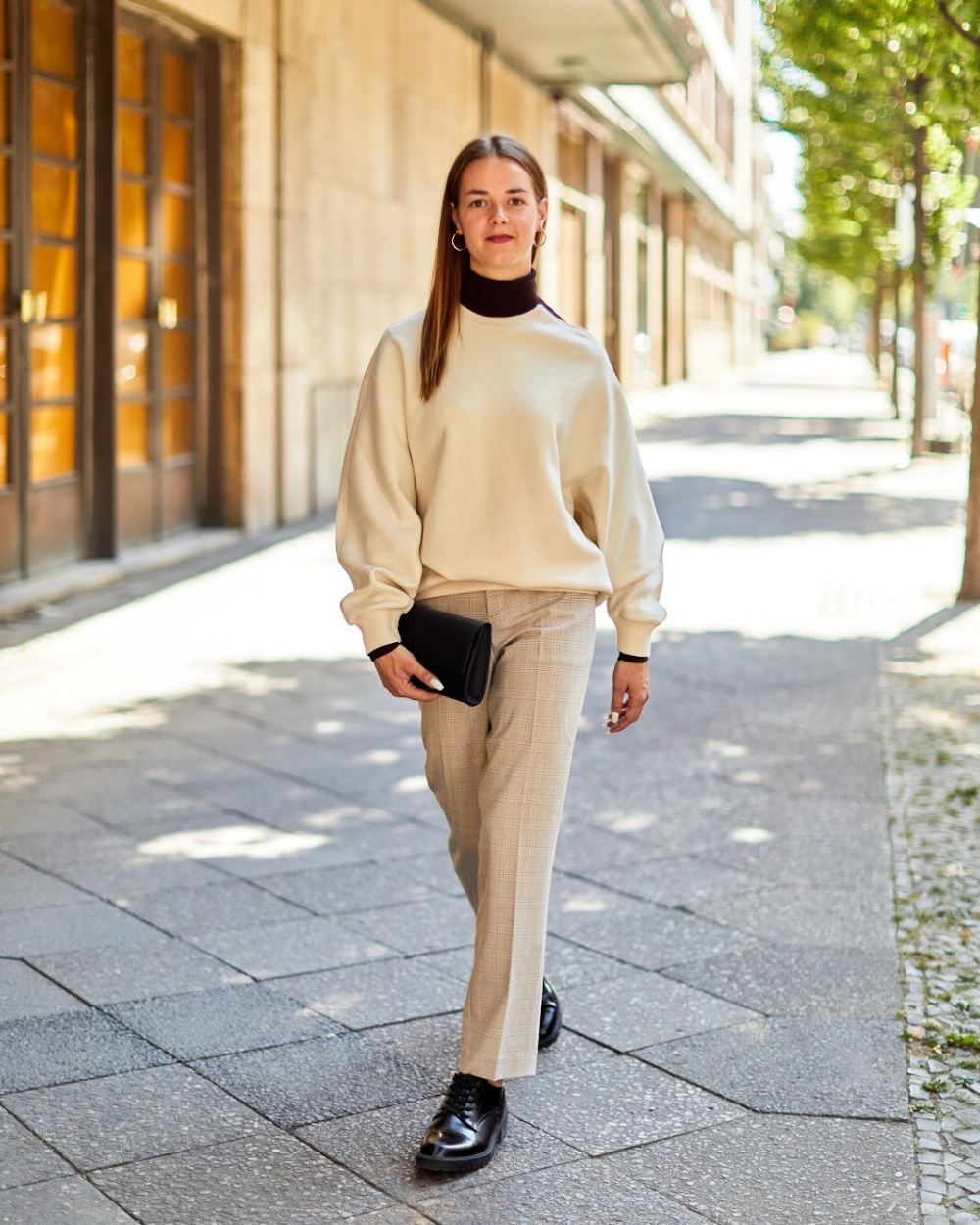 Check styling ideas for「Smart Ankle Pants (2-Way Stretch