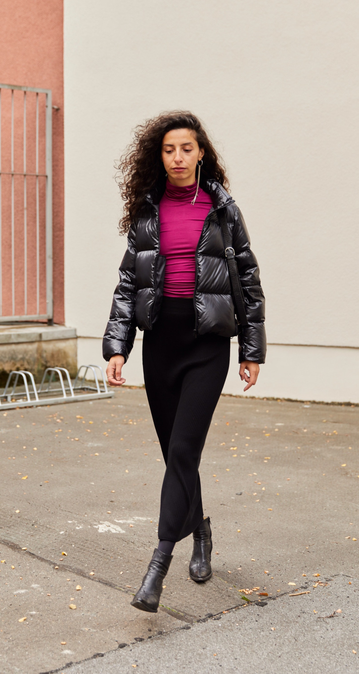 Check styling ideas for「Ultra Light Down Shiny Puffer Jacket