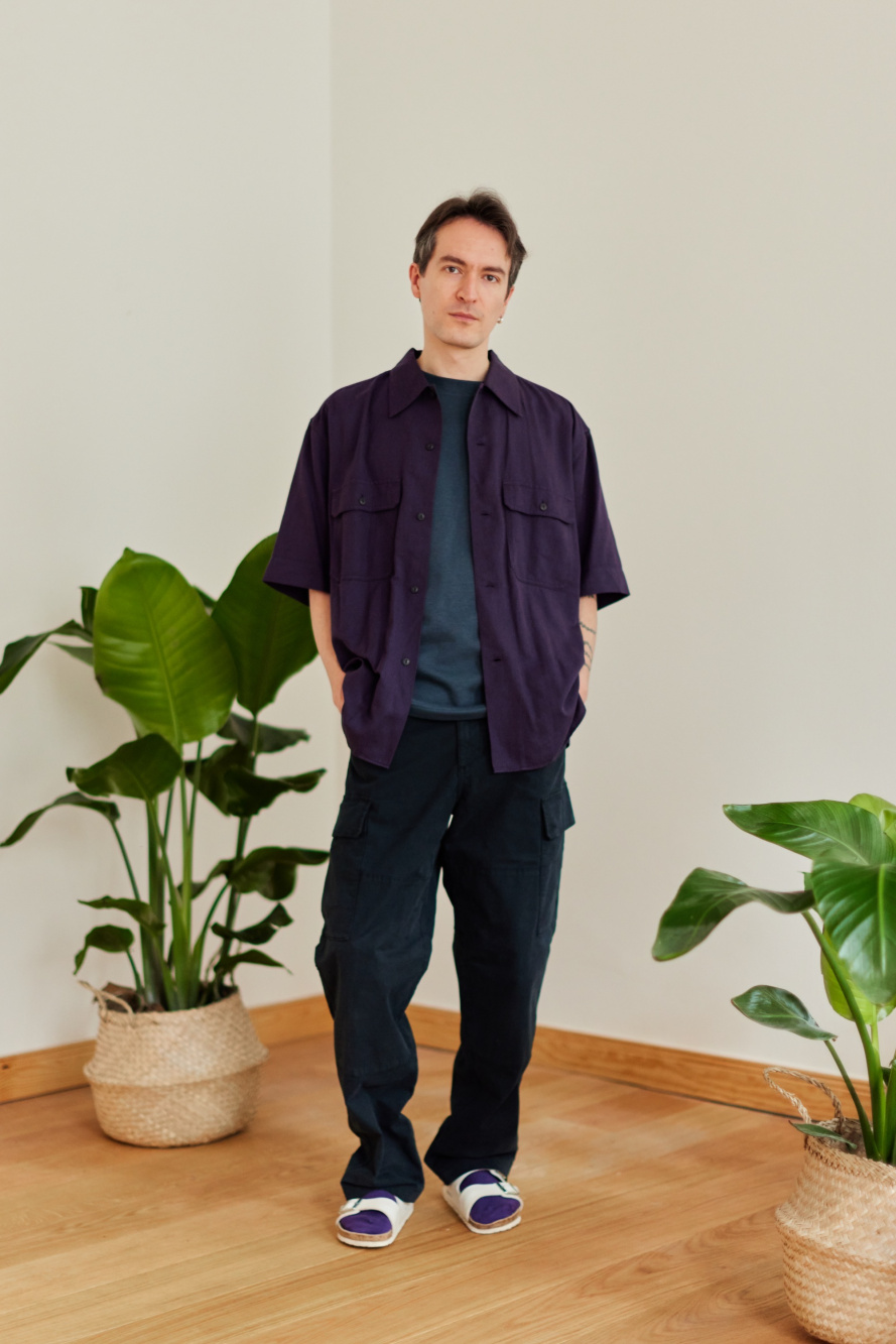 Check styling ideas for「UNIQLO U Oversized Work Short Sleeve