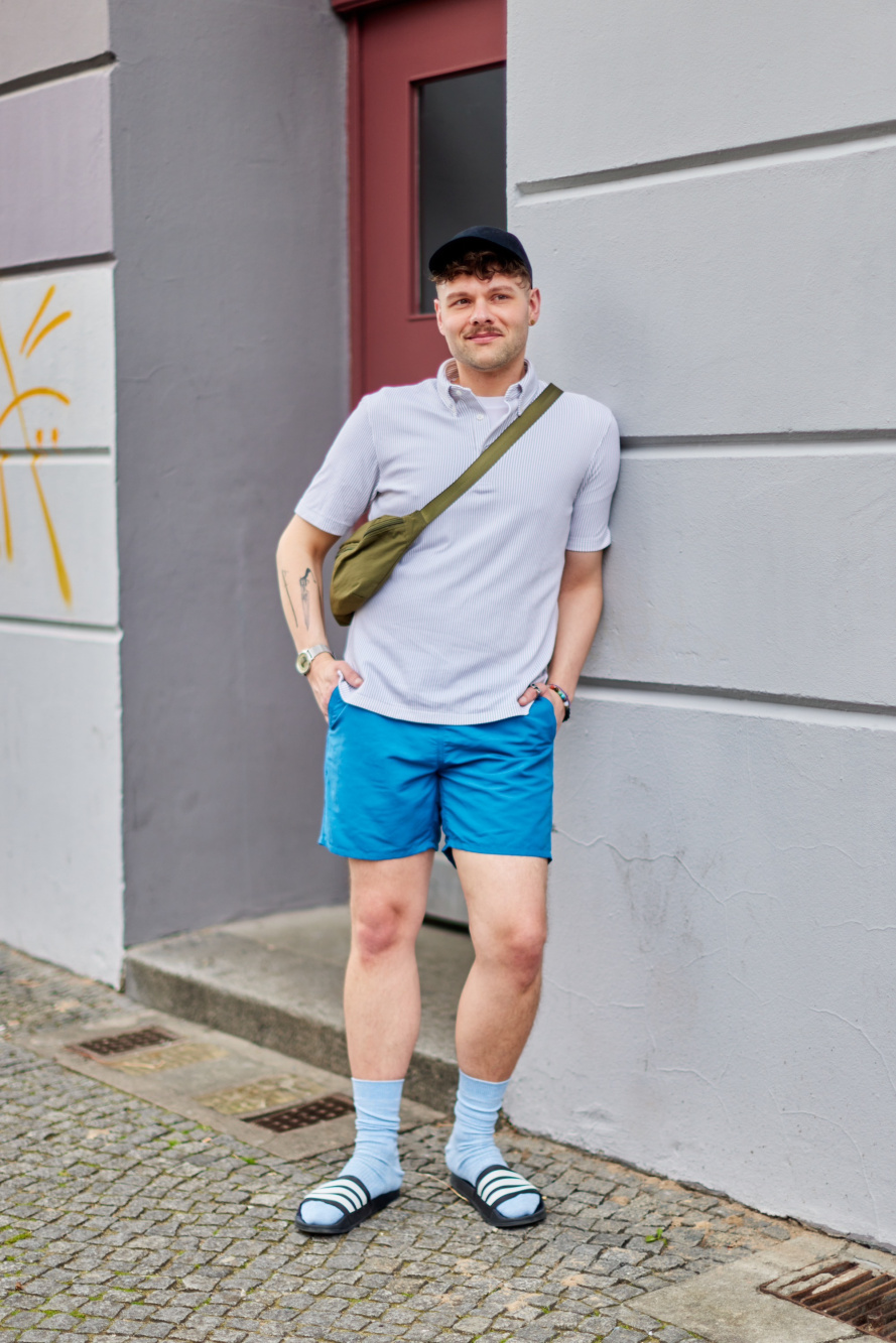 OVERSIZED STRIPED SHORT SLEEVE T-SHIRT