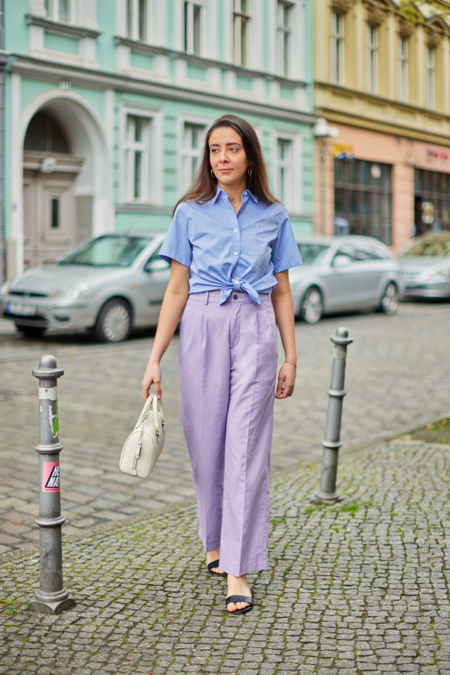 Check styling ideas for「Ribbed Cropped Sleeveless Bra Top、Cotton  Short-Sleeve Shirt」