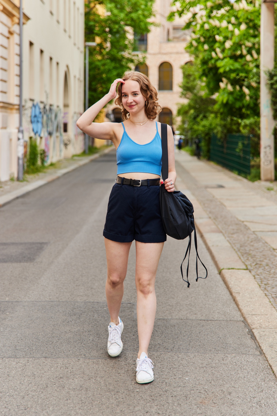 Check styling ideas for「SEAMLESS HALF BRA CAMISOLE」