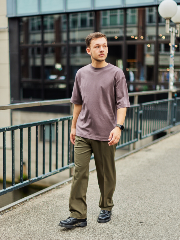 Uniqlo Canada on X: How many UNIQLO U AIRism Oversized T-Shirts do you  have? Shop this versatile wardrobe essential and our other T-shirts:   #UNIQLOCanada #LifeWear  / X