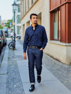 Uniqlo selvedge skinny fit tapered jeans hotsell