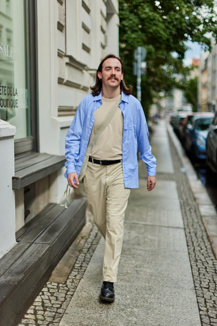 Check styling ideas for「Extra Fine Cotton Broadcloth Shirt、Ultra Stretch  Dry Sweatpants」