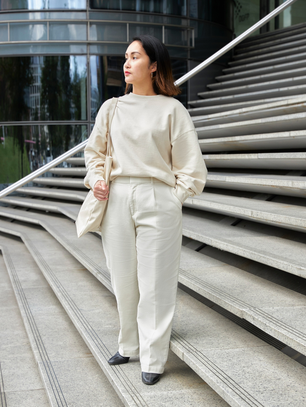 Check styling ideas for「Pile-Lined Fleece Jacket、Wide-Fit Pleated Pants」