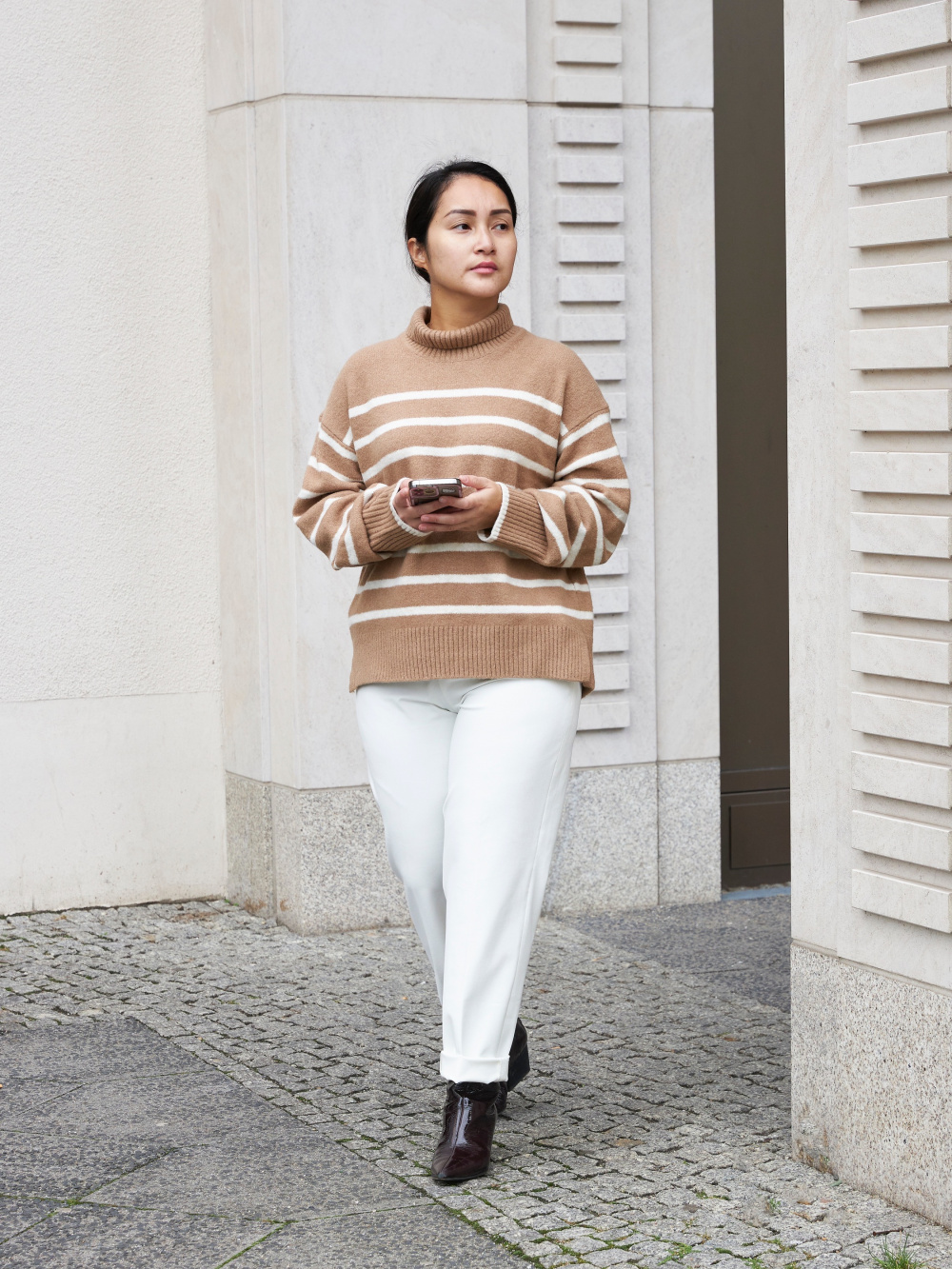 Check styling ideas for「SOUFFLE YARN LONG SLEEVE HIGH NECK SWEATER、PLEATED  WIDE PANTS」