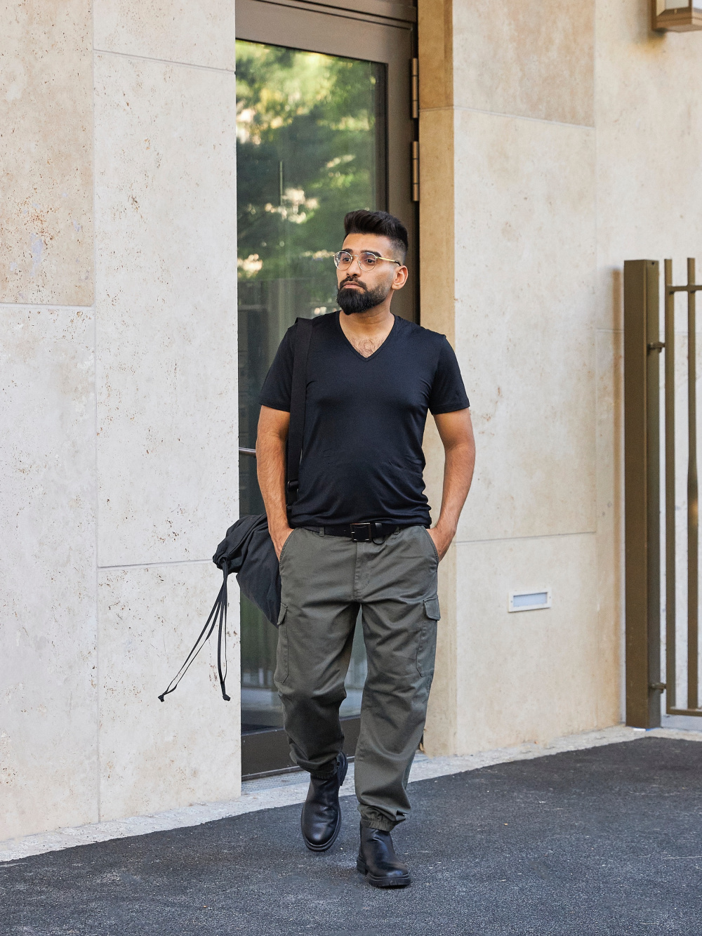 Check styling ideas for Cargo Jogger Pants UNIQLO US