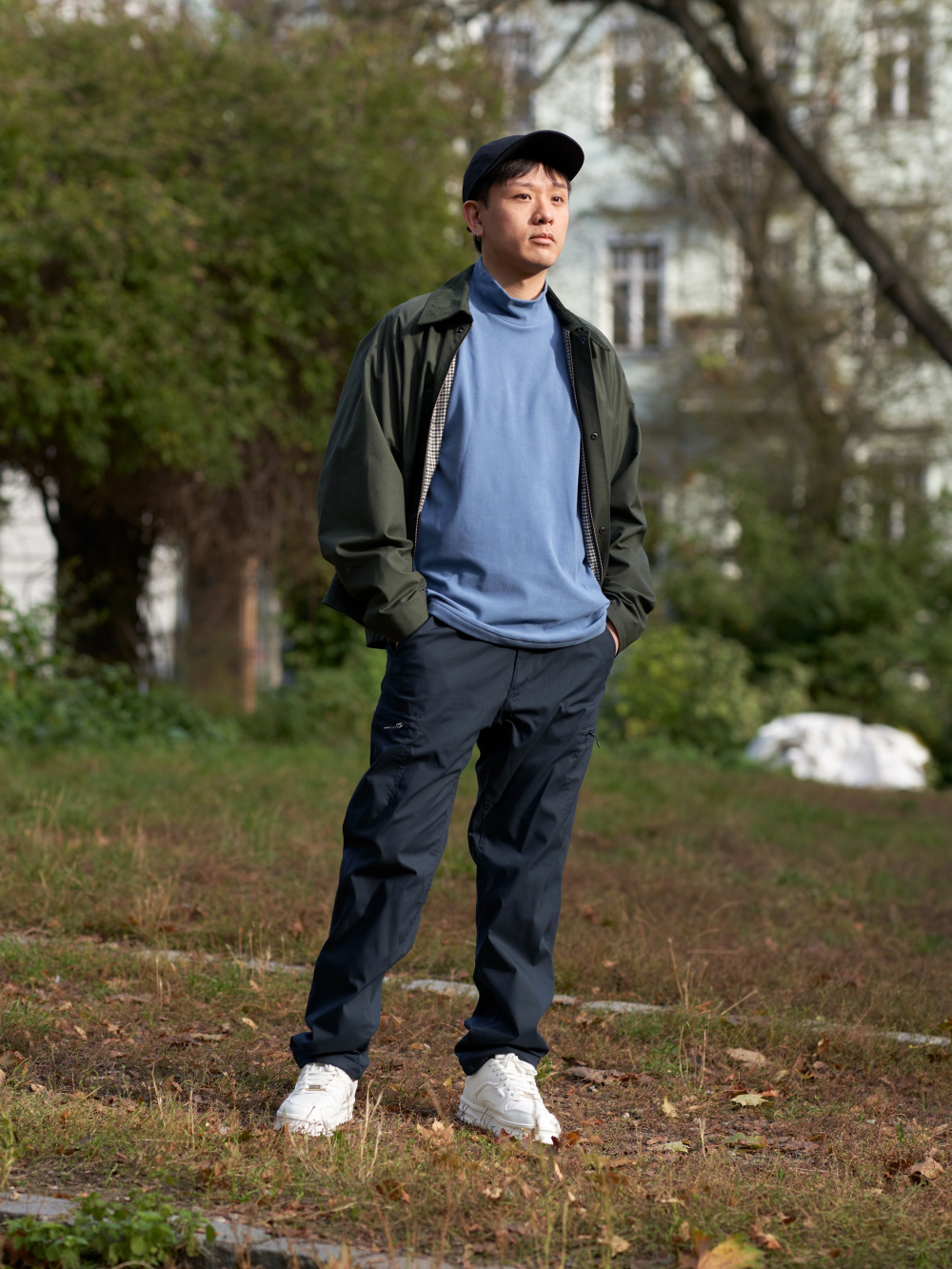 Check styling ideas for「Smooth Fleece Mock Neck Long-Sleeve T-Shirt、HEATTECH  Warm-Lined Pants」