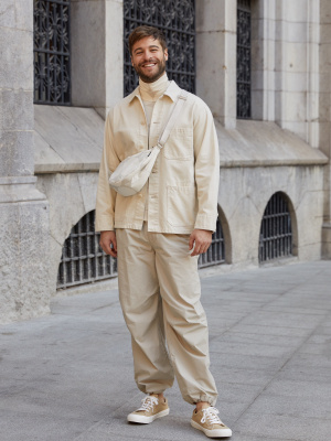 U Wide-Fit Parachute Pants | UNIQLO US