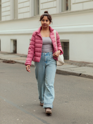 【  JEANS】PACKABLE ULTRA LIGHT DOWN PINK BEIGE Women's ULTRA LIGHT DOWN JACKET | UNIQLO CA