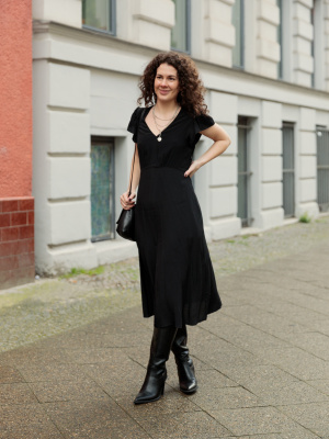 Women's V Neck Dress (Short Sleeved) | UNIQLO UK Women's V Neck Dress (Short Sleeved) | UNIQLO UK