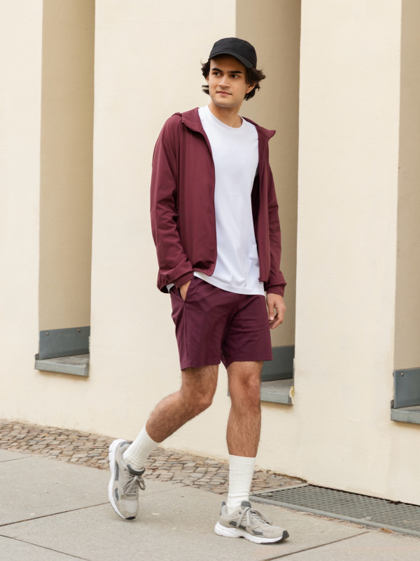 how to dress up sweat shorts HOW TO STYLE SWEATSHORTS
